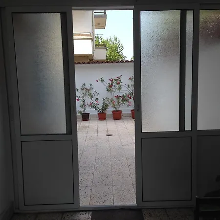 Gloria House Penzion 2*