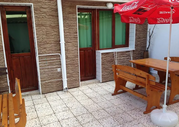 Gloria House Konukevi 2*