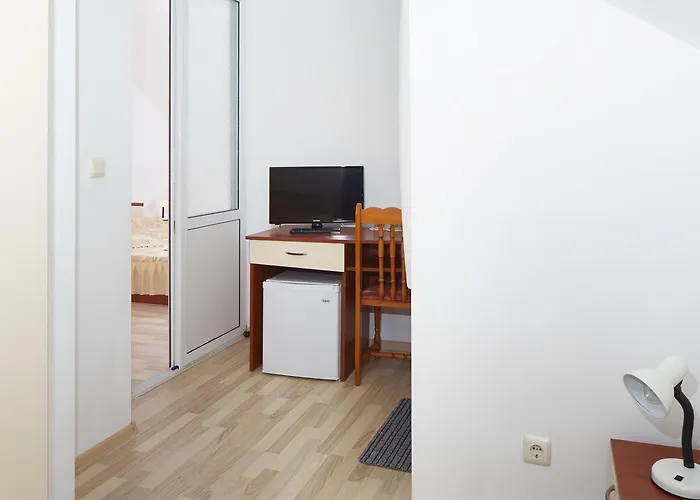 Gloria House Konukevi 2*