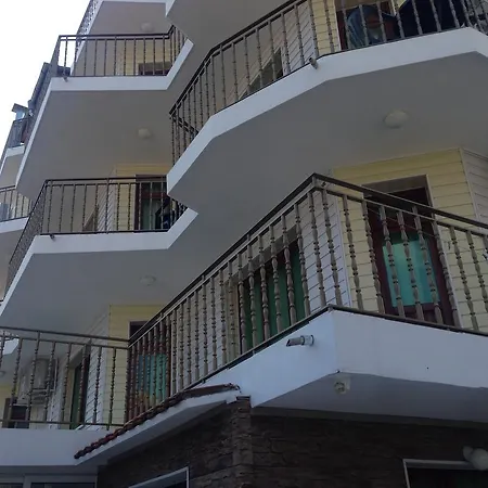 Gloria House